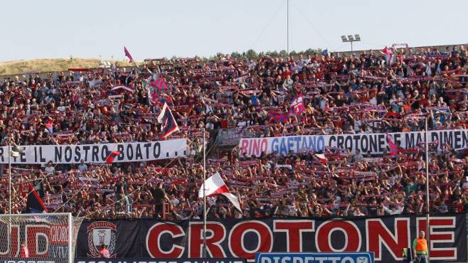 Crotone-calcio-serie-a