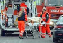 Tragico incidente sulla SS106. Due ragazzi perdono la vita