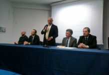 Un defibrillatore per l’istituto Enzo Siciliano