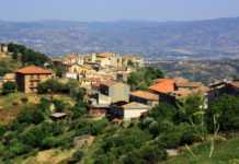 Mongrassano, è ancora polemica sul Consiglio: l’opposizione abbandona l’aula